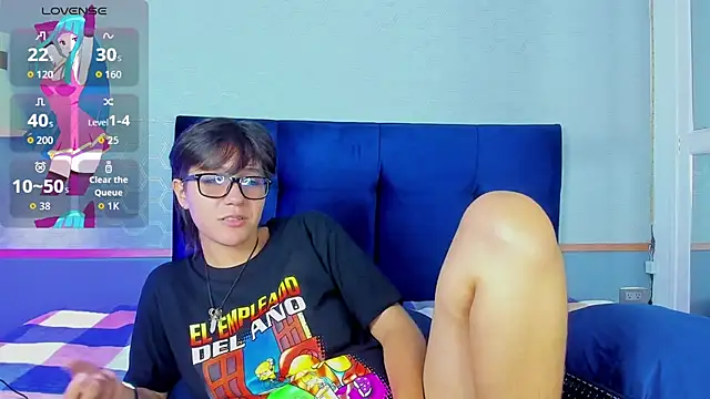 Tsuki Maru online show from November 1, 9:19 pm