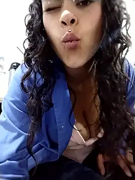 KAREN-25  online show from October 9, 1:37 pm