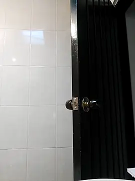 LunaJacobs online show from October 21, 4:44 pm