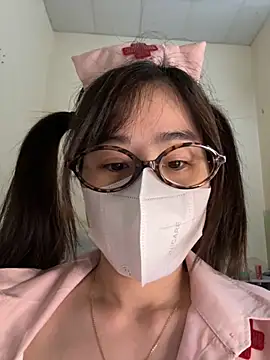 ZinzinLy online show from September 25, 3:22 pm