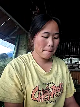 ALIENHR38 online show from October 17, 11:52 pm