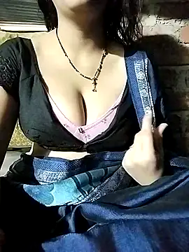 Hottestgirll online show from October 8, 7:02 am