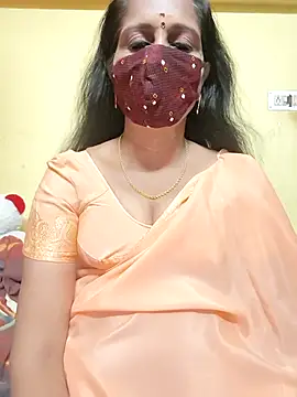 Snapshot of mallu-reshma chatting on September 15, 10:23 am mallu-reshma online show from September 15, 10:23 am