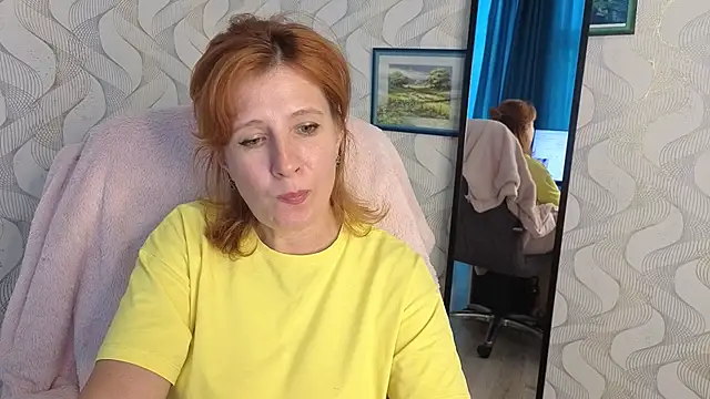 Snapshot of Elannaria chatting on September 9, 3:34 pm Elannaria online show from September 9, 3:34 pm