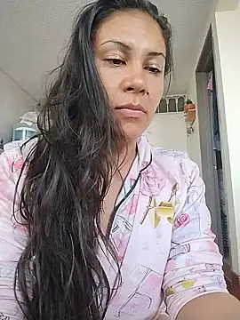 KittyHoleshot87 online show from September 11, 4:18 pm