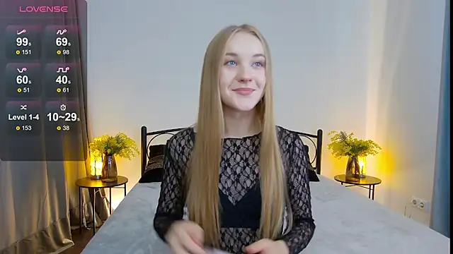 KumiKruz online show from September 14, 2:37 pm