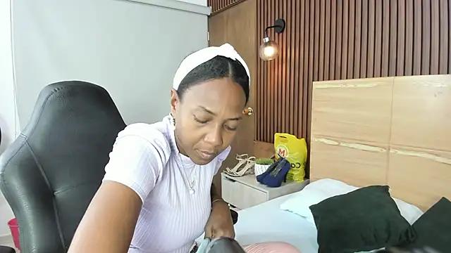 coral15  online show from October 22, 2:16 am