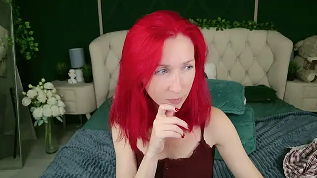 Snapshot of Sofia_Lix chatting on September 17, 9:02 pm Sofia Lix online show from September 17, 9:02 pm