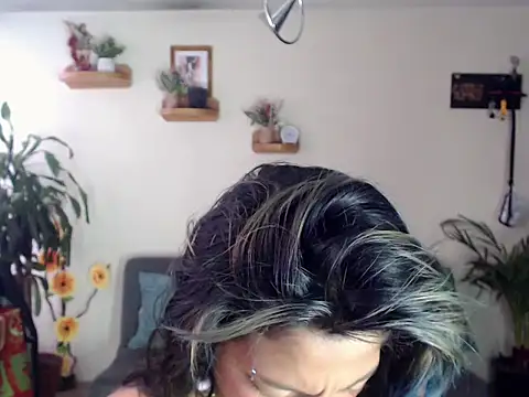 ScarletSizzling online show from September 10, 1:44 pm