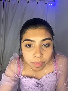 DianeSuns  online show from March 17, 3:54 am