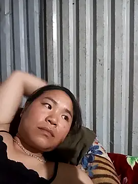 may-squirl online show from September 18, 2:59 pm