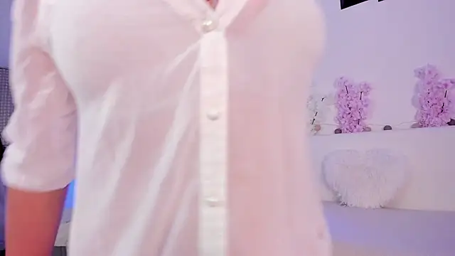 HoneyKissy online show from October 6, 3:01 am