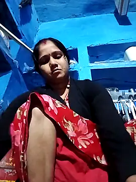 Jooli xx online show from April 17, 12:13 am