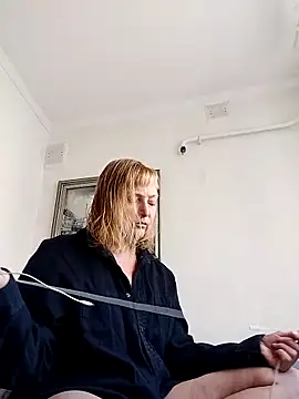 LiluLiluLilu online show from September 16, 7:05 am