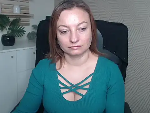 Snapshot of angelaSamt chatting on September 29, 5:34 am angelaSamt online show from September 29, 5:34 am