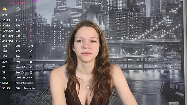VelvetRisque online show from June 6, 7:36 am