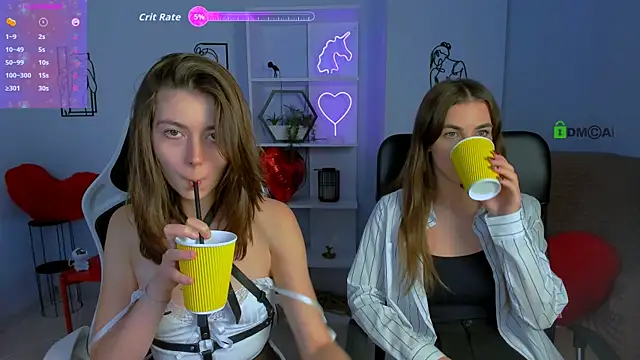 Snapshot of kitniss_dreamy chatting on October 13, 12:19 pm kitniss dreamy online show from October 13, 12:19 pm