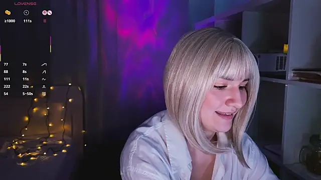 LunaXLoverx online show from November 21, 11:45 am