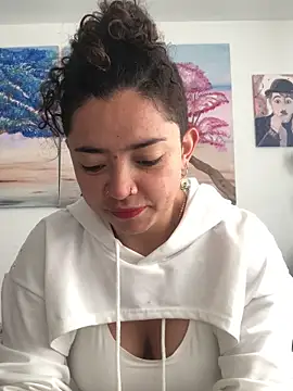 Paris 11 online show from November 18, 2:18 pm