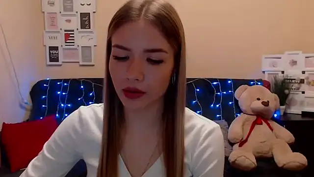 aSingleOne online show from February 7, 11:08 pm