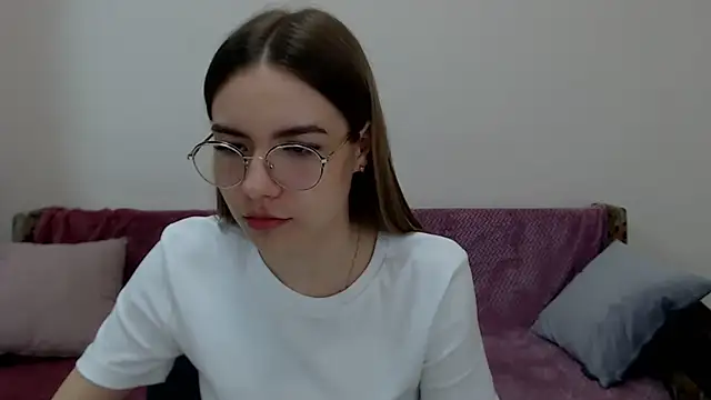 Snapshot of aSingleOne chatting on October 13, 6:32 pm aSingleOne online show from October 13, 6:32 pm