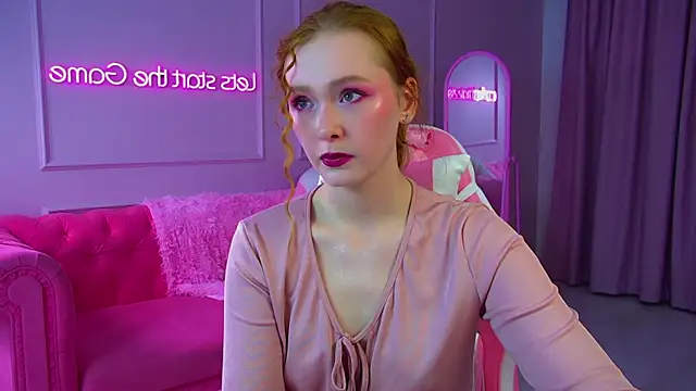 AgataFoxley online show from September 23, 6:17 pm