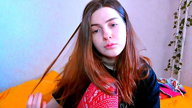 AliceCUNTach online show from January 18, 10:44 am