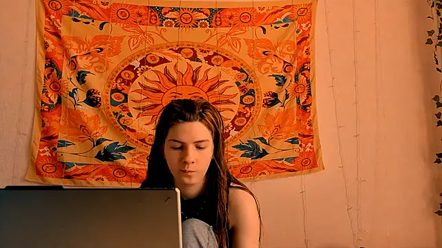 AliceCUNTach online show from April 15, 5:08 am