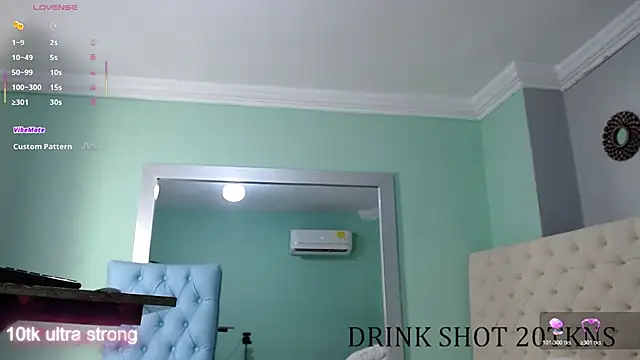 Snapshot of salome_aguilar chatting on October 21, 12:42 pm salome aguilar online show from October 21, 12:42 pm