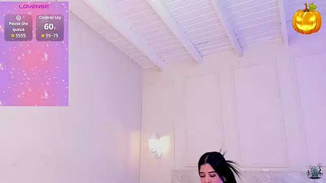 TianaGlow26 online show from November 2, 7:50 pm