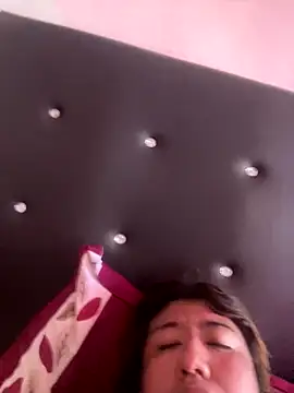 Wenlop online show from November 24, 5:15 pm