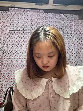 July-y online show from December 4, 3:31 am