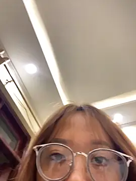 July-y online show from November 4, 1:05 pm