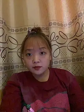 July-y online show from November 3, 5:11 am