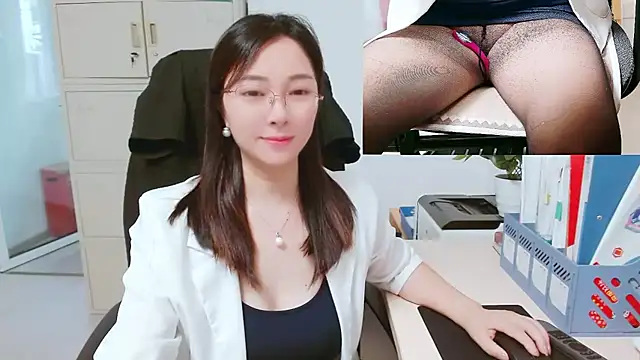 OL-Lily online show from October 8, 2:16 am