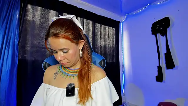 agatha walter  online show from November 28, 6:55 pm