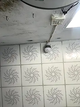 Tiffany-yy online show from September 11, 5:30 am