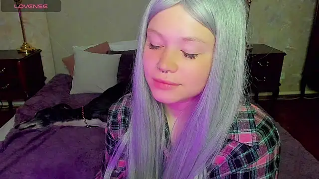 Diana Dream online show from September 20, 8:40 pm