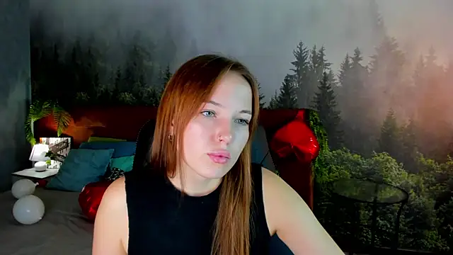 Maria Solis online show from September 9, 1:05 am