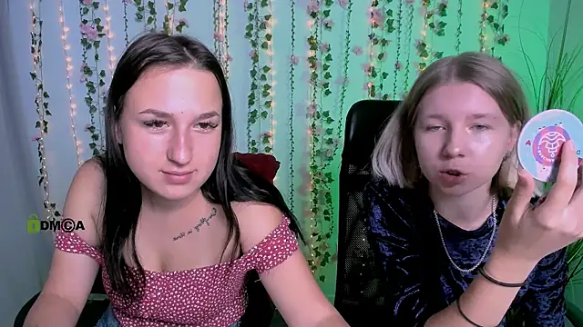 Snapshot of gloria_bubble chatting on September 30, 5:46 am gloria bubble online show from September 30, 5:46 am