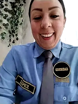 Snapshot of CRISTAL__11 chatting on October 10, 1:38 pm CRISTAL 11 online show from October 10, 1:38 pm