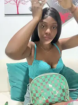 zaracollins01 online show from September 17, 4:10 am