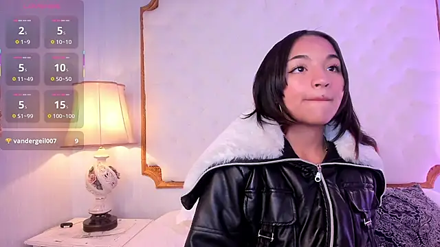 Manelyk evanss  online show from September 19, 11:20 am