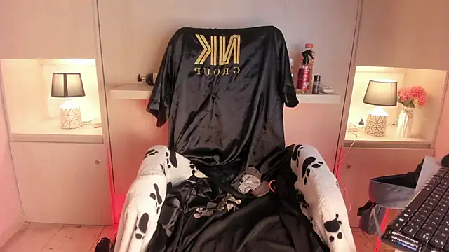 LexxaQueen online show from March 5, 4:08 am