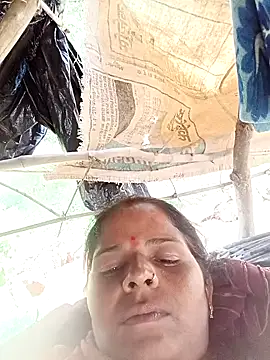 Snapshot of Sapna_cutt chatting on October 13, 5:10 am Sapna cutt online show from October 13, 5:10 am
