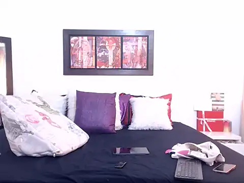 OSHYRIS online show from October 22, 2:22 pm