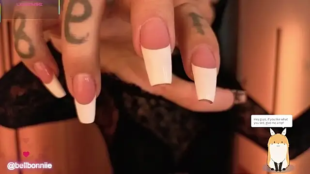 belllbonniie online show from October 18, 8:54 pm