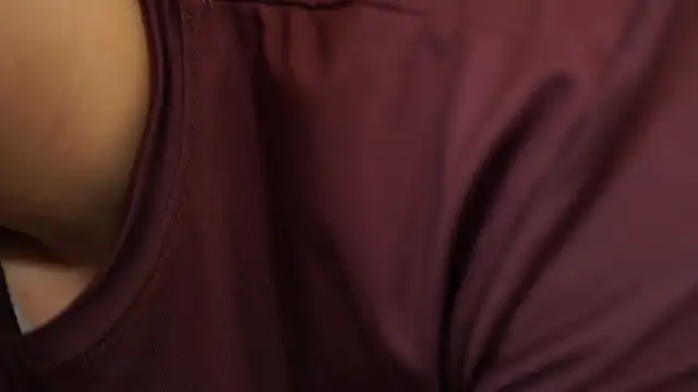 Tayler Kim online show from December 5, 4:52 pm