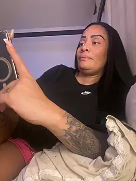 Snapshot of sugarsweetie8000 chatting on October 13, 8:55 pm sugarsweetie8000 online show from October 13, 8:55 pm