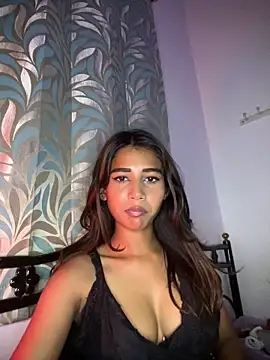 STRIP GLOW online show from March 18, 6:24 pm